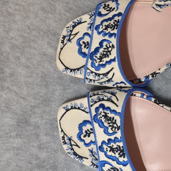 Kate Spade Delphine Embroidered Sandals Size 10B - Picture 12 of 12